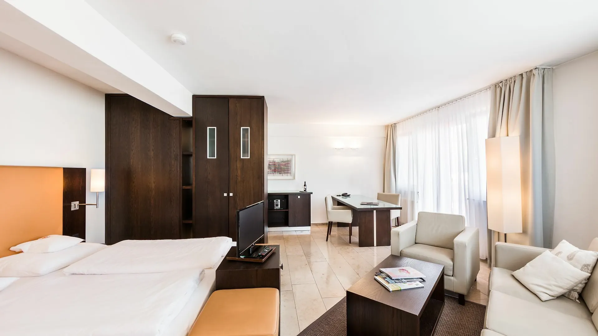 Burns Apartments Dusseldorf