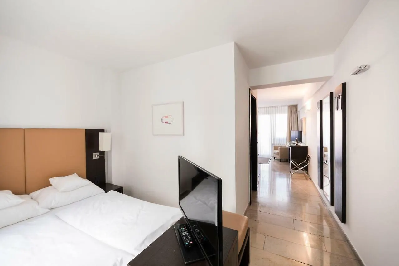 Burns Apartments Dusseldorf Germany